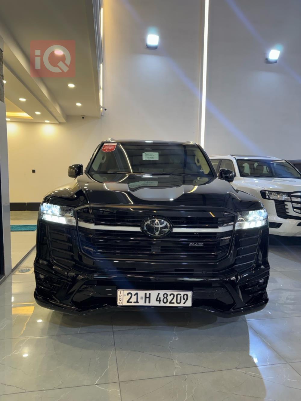 تۆیۆتا لاند کروزەر